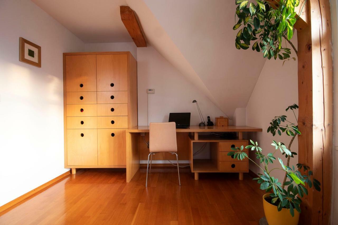 Apartment In The Heart Of Bled With Views Exterior foto